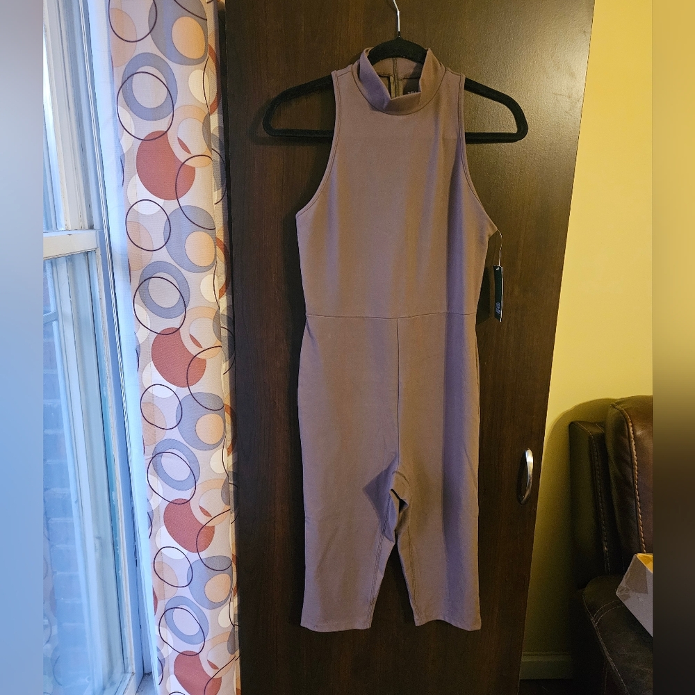 NWT Wild Fable Sleeveless Gray Capri Jumpsuit